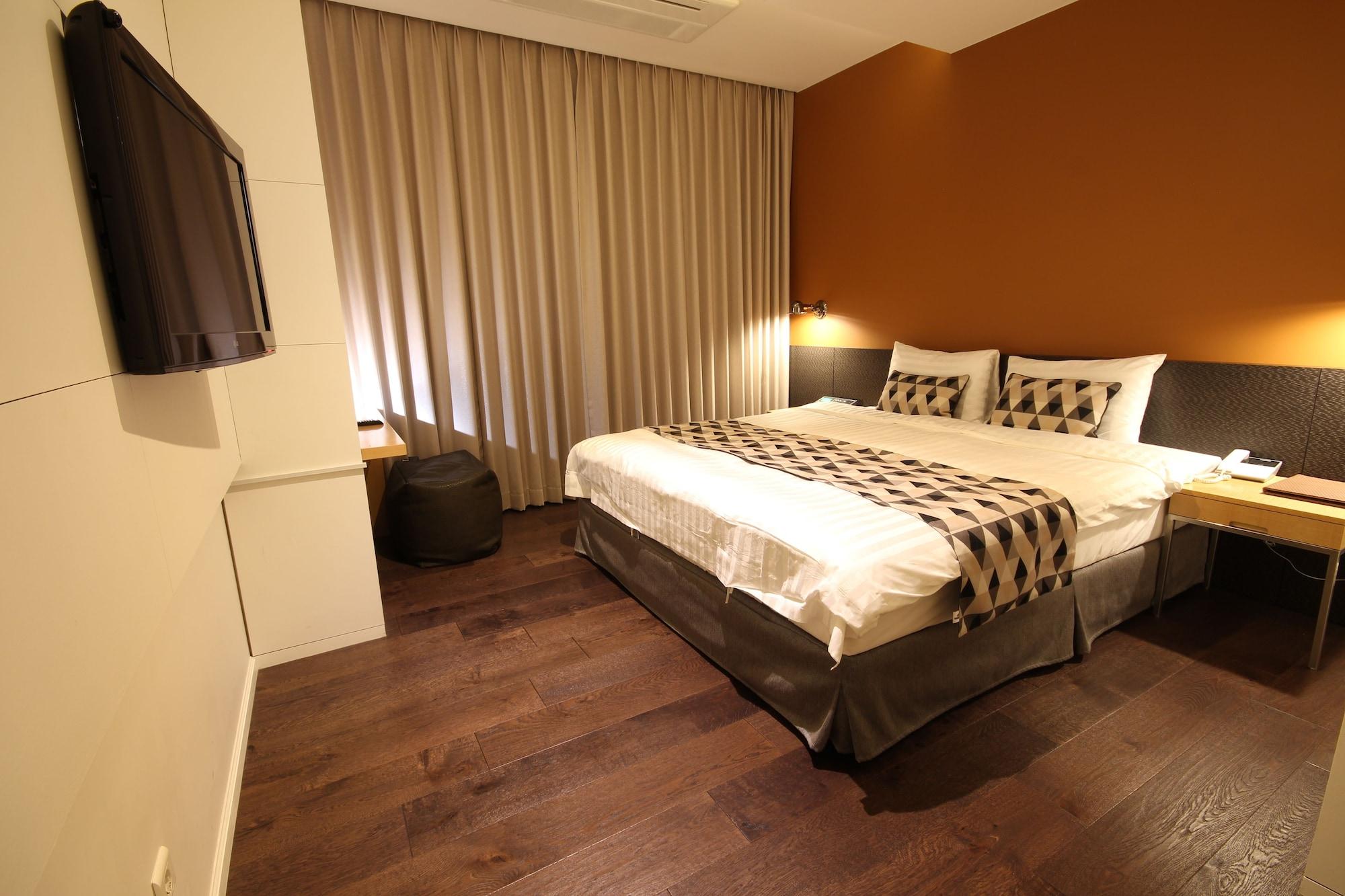 Hotel Matthieu Yeosu Buitenkant foto