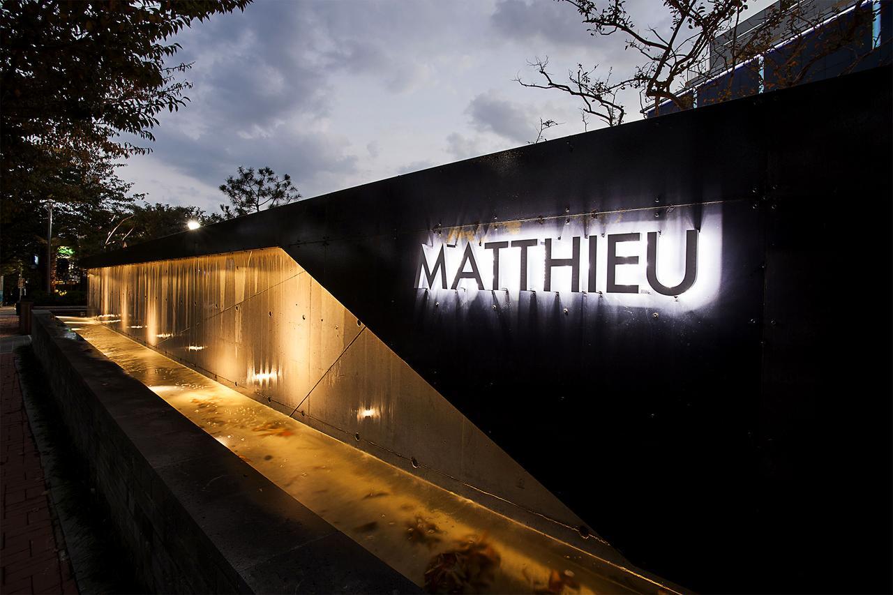 Hotel Matthieu Yeosu Buitenkant foto