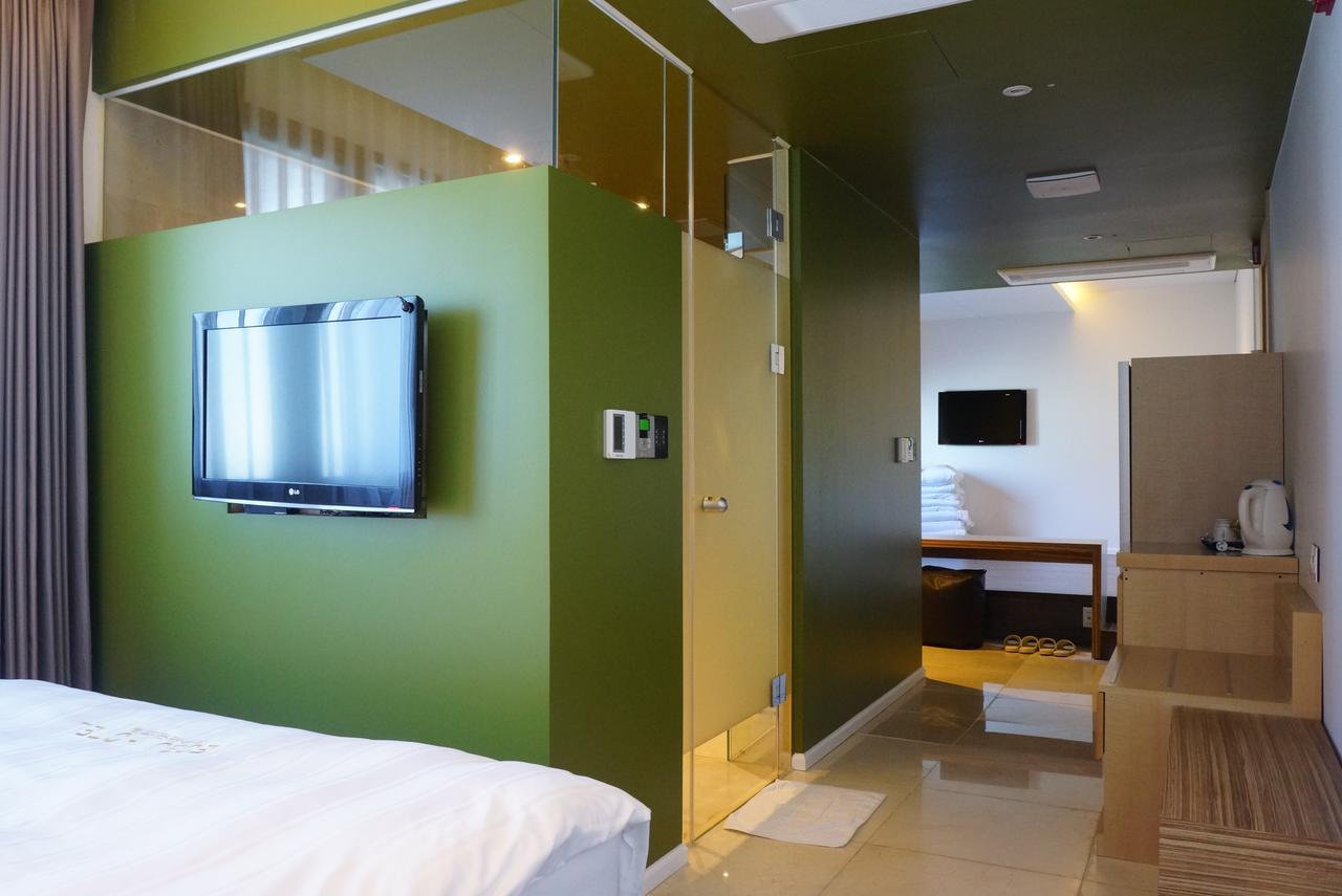 Hotel Matthieu Yeosu Buitenkant foto